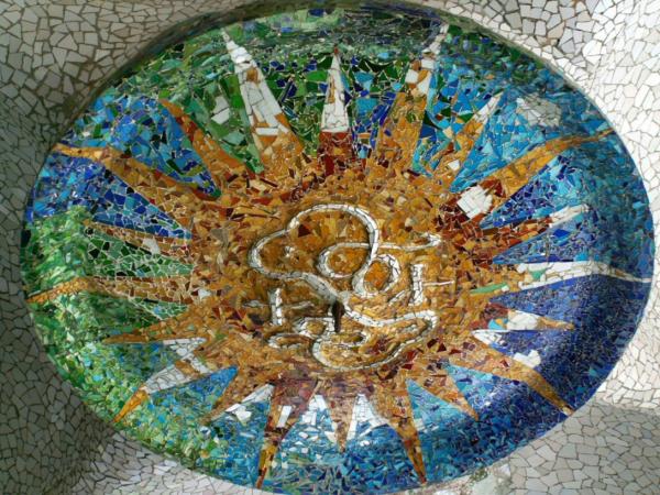 Les quatre soleils de Gaudi (1)