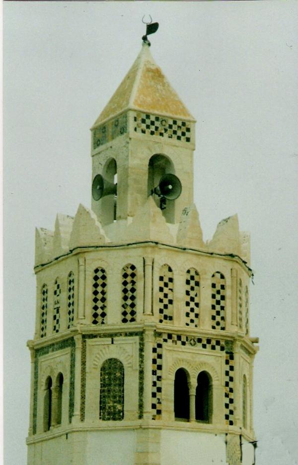 Minaret octogonal