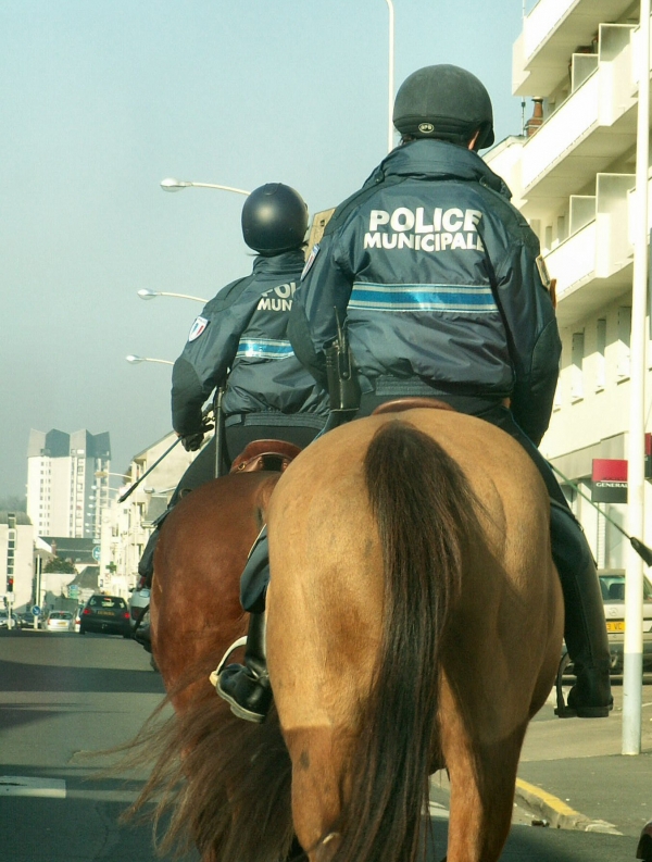 Police à cheval