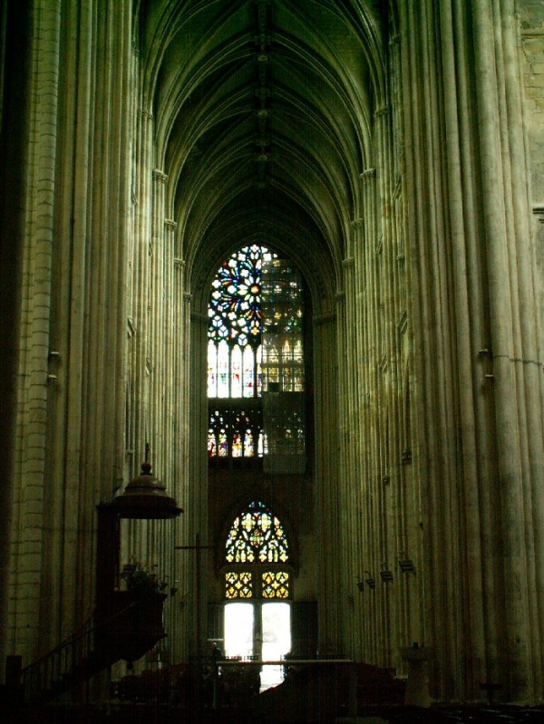 Vitraux de la cathédrale Saint-Gatien (2)
